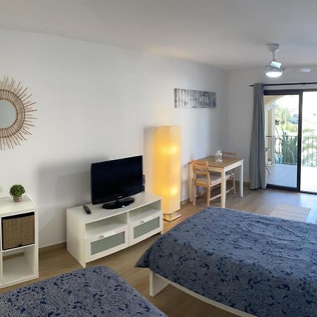 Castle Harbour Los Cristianos Beautiful Studio With Pool View Eksteriør billede
