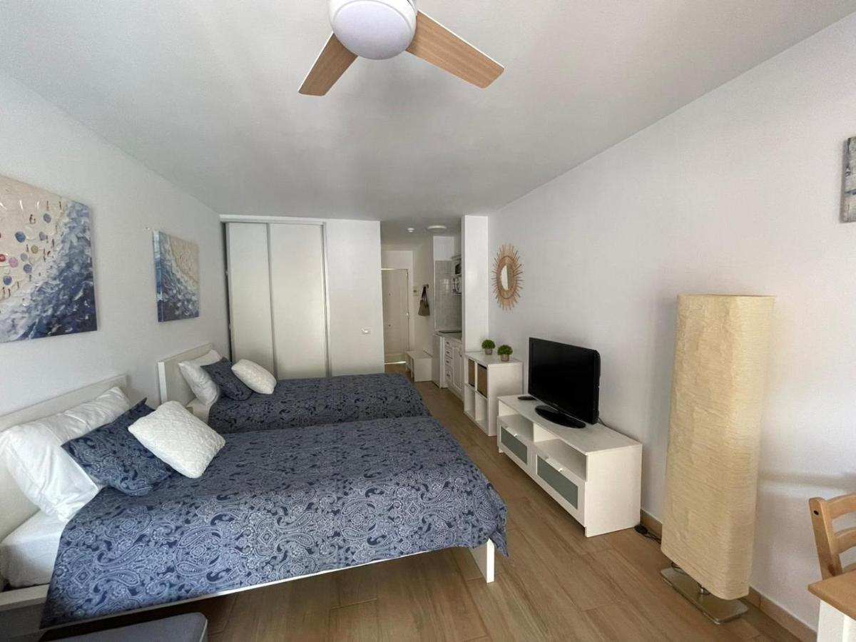 Castle Harbour Los Cristianos Beautiful Studio With Pool View Eksteriør billede