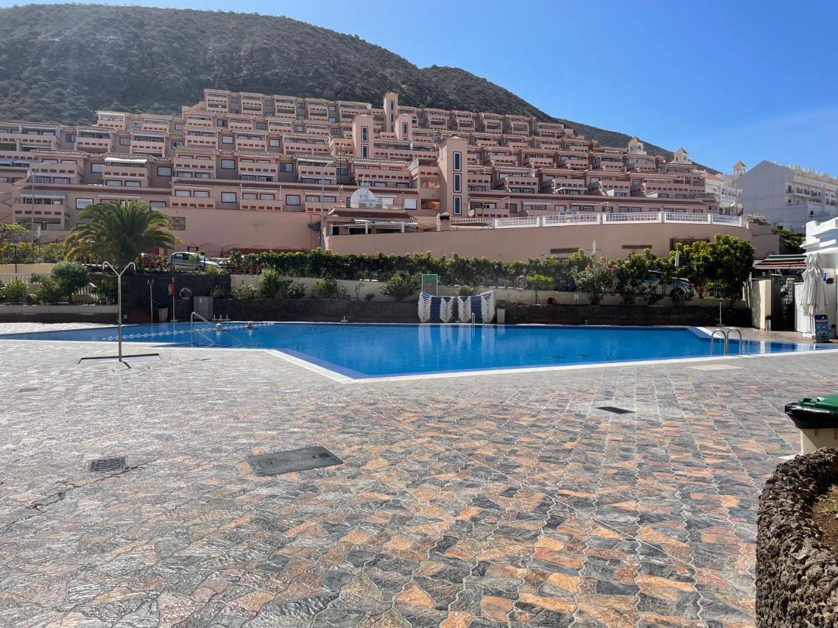 Castle Harbour Los Cristianos Beautiful Studio With Pool View Eksteriør billede